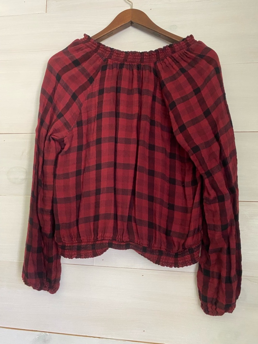 Cloth & Stone Anthropologie Red Buffalo Plaid Smocked Waist Blouse - Medium - Picture 2 of 3